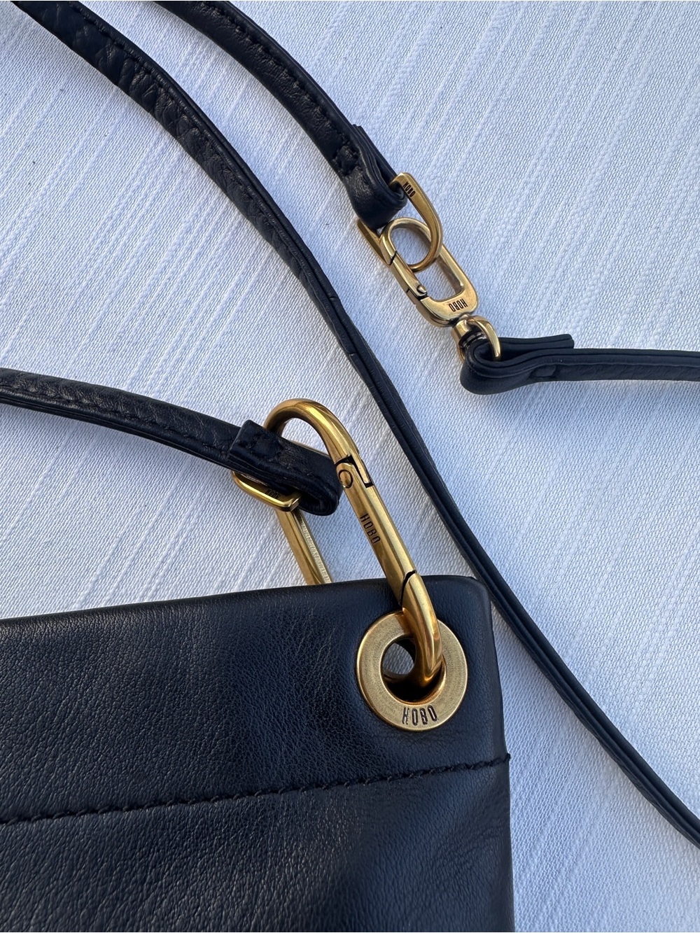 HOBO Every 3-in-1 Convertible Black Leather Crossbody Bag - Picture 5 of 14
